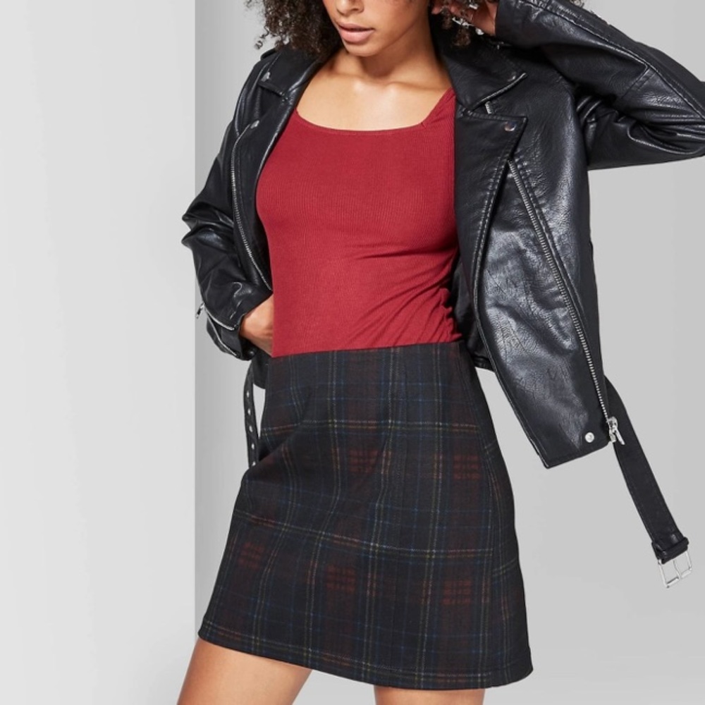 WILD FABLE Plaid Seamed Mini skirt with back zip